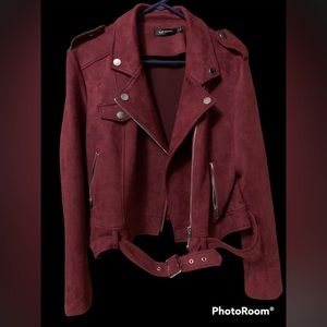 Waist length burgundy/wine faux suede lightweight jacket